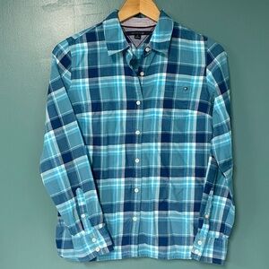 𝅺BOYS Tommy Hilfiger Button Up Shirt - Blue Plaid - Size M